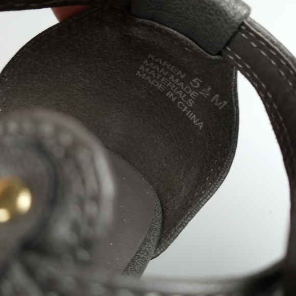 Sbicca Karen Grey Leather Wedge - Picture 7 of 7